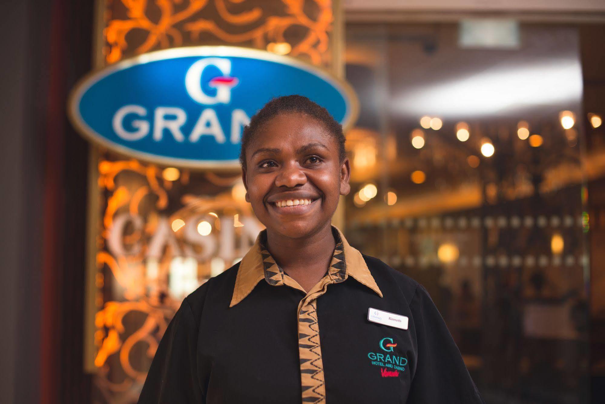 Grand Hotel & Casino Port Vila Exteriör bild