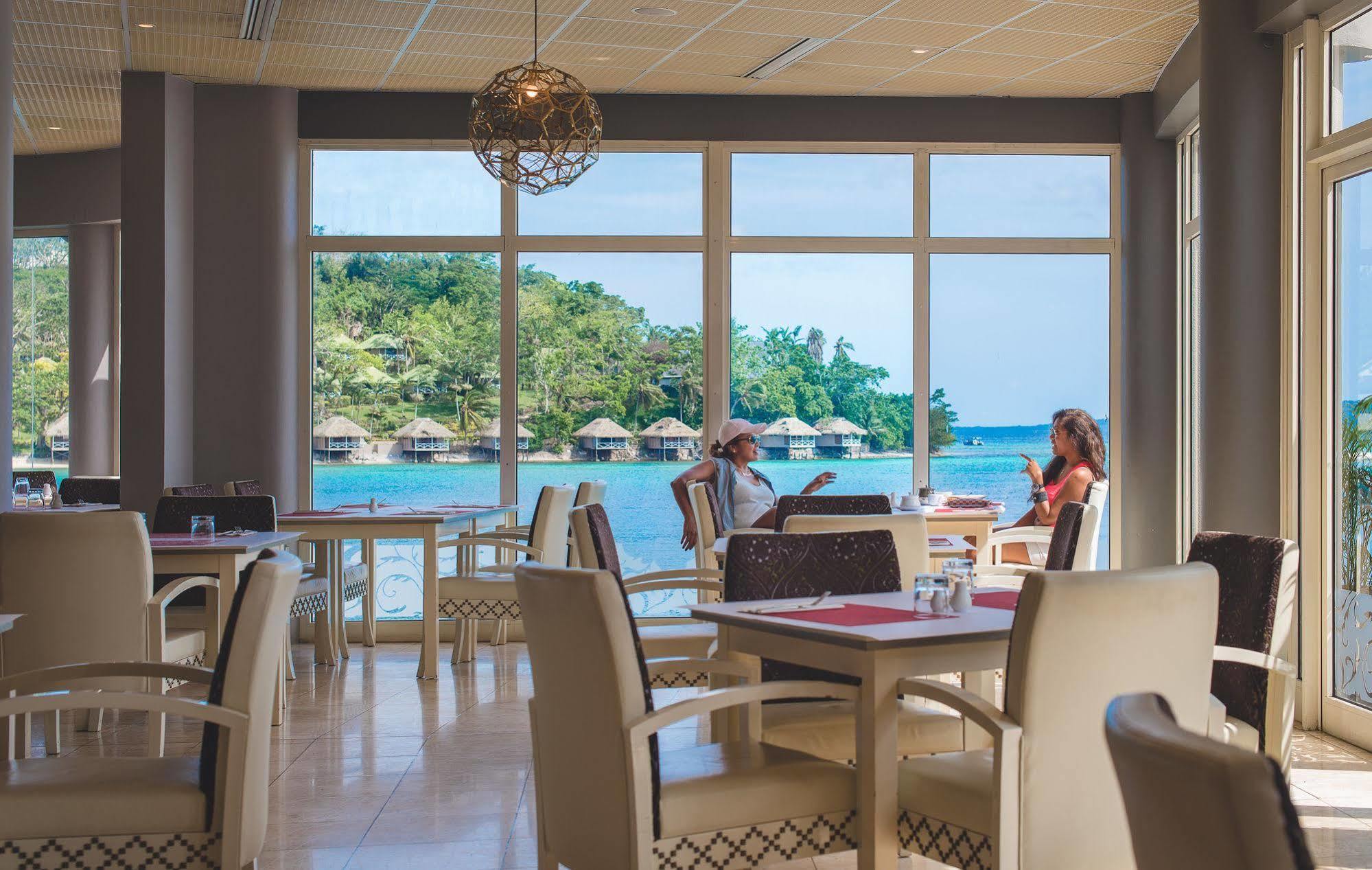 Grand Hotel & Casino Port Vila Exteriör bild
