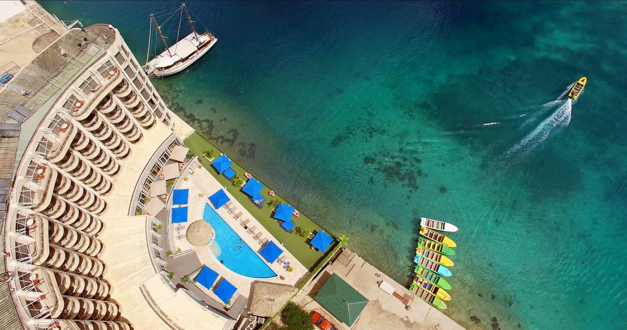 Grand Hotel & Casino Port Vila Exteriör bild